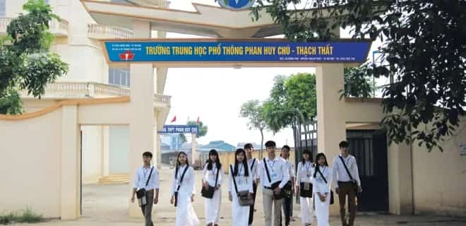 đánh giá Trường THPT Phan Huy Chú-Thạch Thất có tốt không