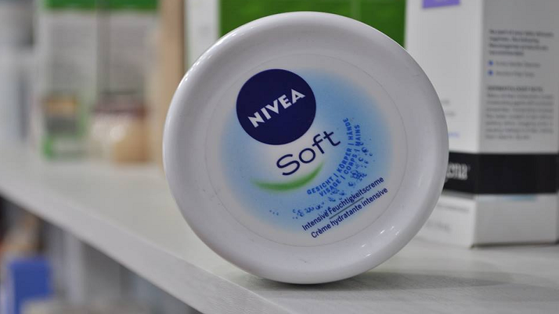 Kem dưỡng ẩm Nivea Soft Moisturizing Cream